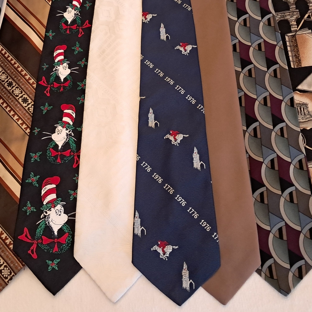 Men's Blue Novelty Tie 9pc Set
